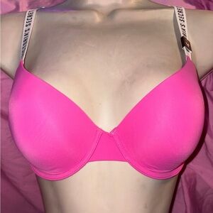 Victoria’s Secret pink logo strap bra size 32D